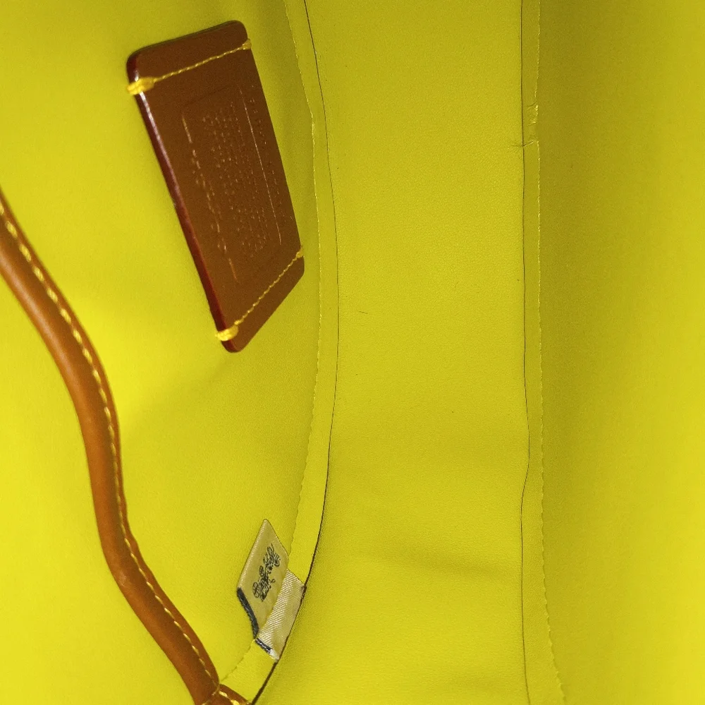 COACH Color-Block Leather Kia Circle Bag, Chalk/Multi